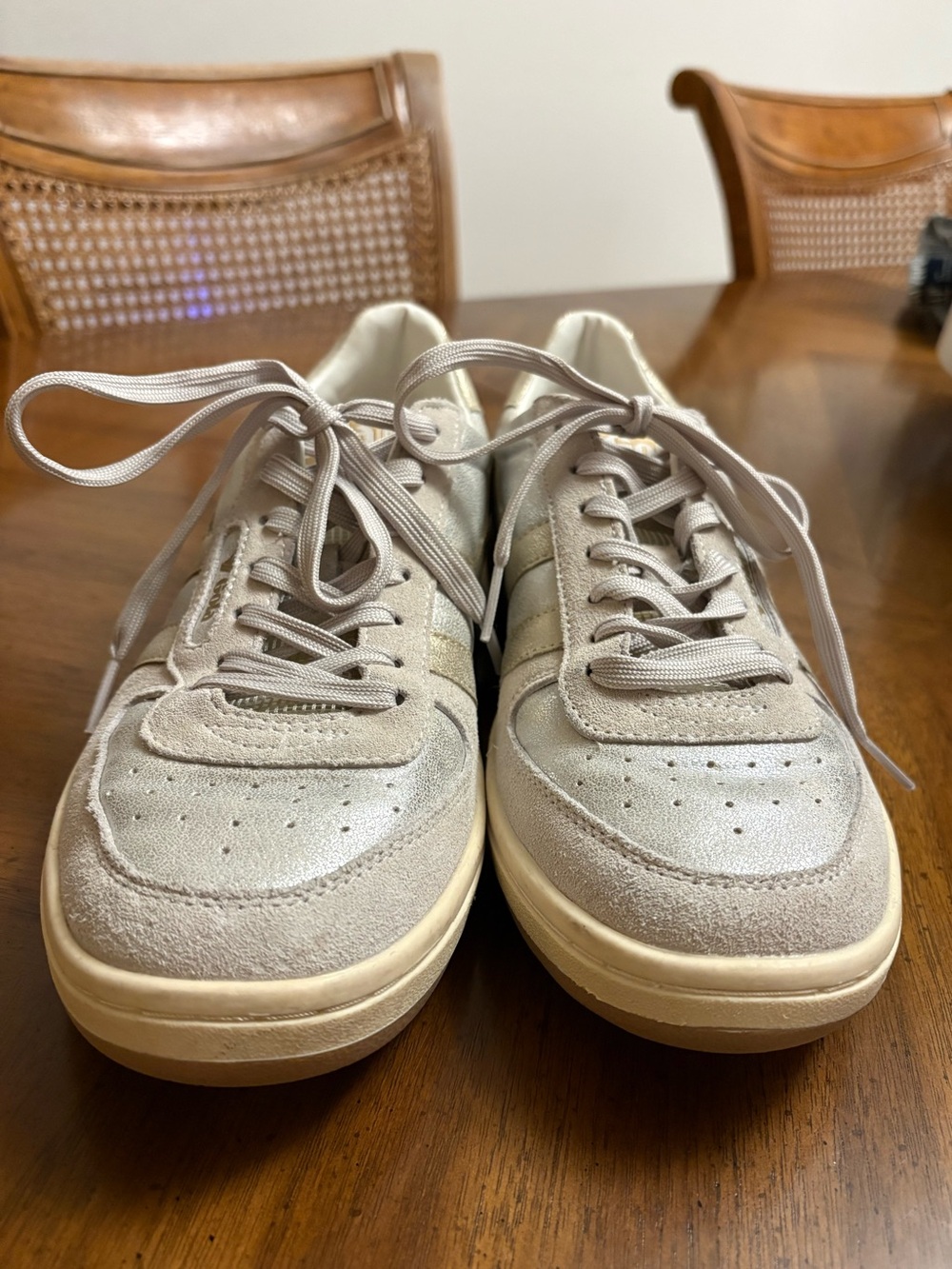Gola Exclusive Hawk Metallic Sneakers - Picture 6 of 9